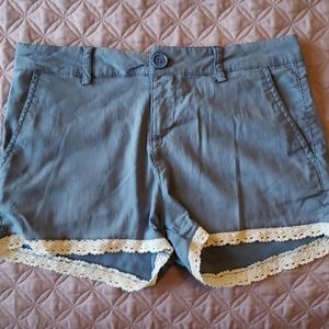 Lace shorts